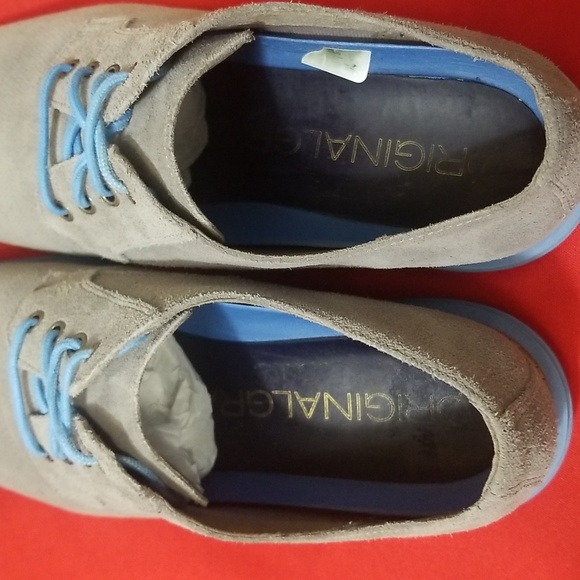 COLE HAAN SHOES - Picture 10 of 11